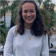 Etudiante passionnée d'histoire et d'économie donne des cours à Nice